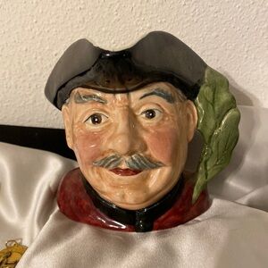 Staffordshire Chelsea pensioner medium size mug